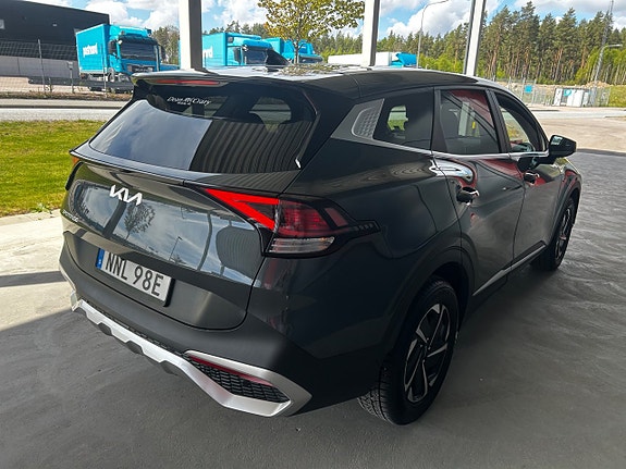 Kia Sportage 3 of 5