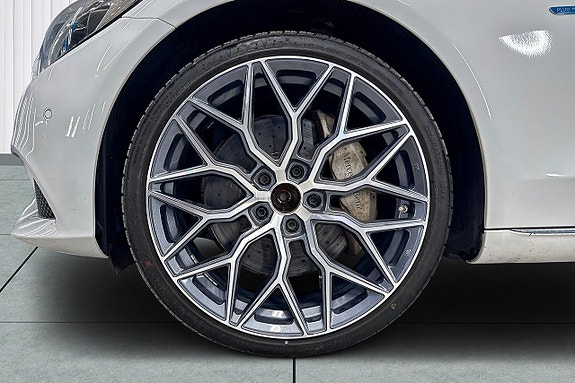 Mercedes-Benz C350 8 of 18