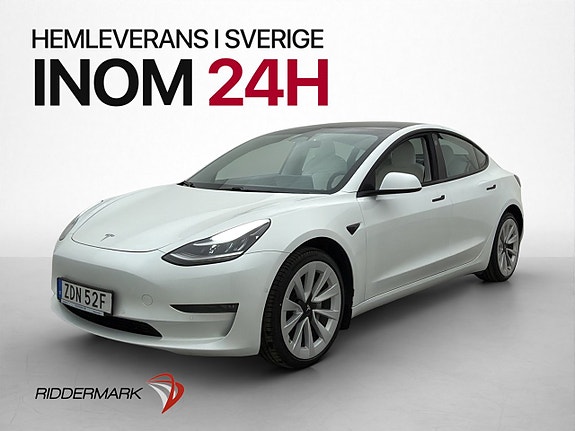 Tesla Model 3 4 of 5