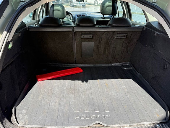 Peugeot 407 12 of 14
