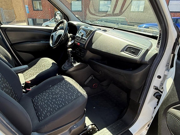 Opel Combo 12 of 13