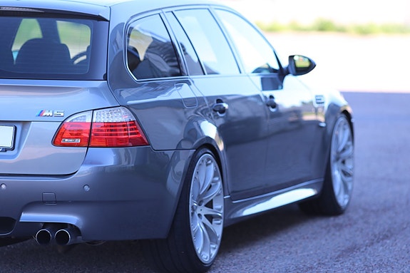 BMW M5 12 of 21