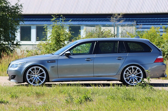 BMW M5 19 of 21