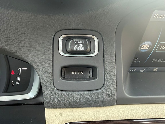 Volvo XC70 9 of 11