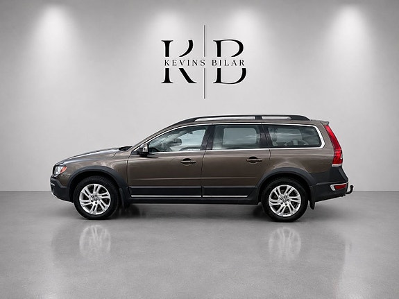 Volvo XC70 3 of 5