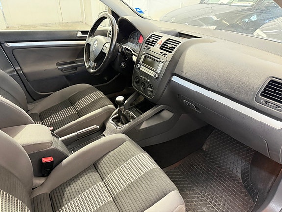 Volkswagen Golf-Serie 9 of 10