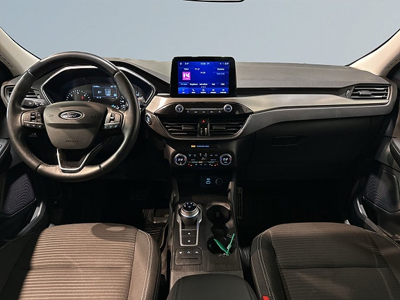 Ford Kuga 8 of 21