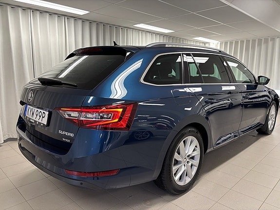 Skoda Superb 3 of 5