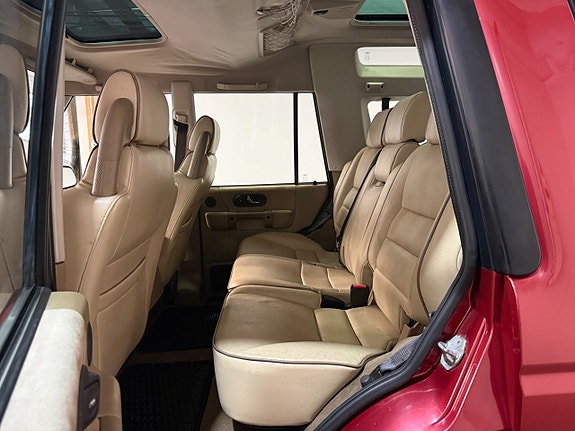 Land Rover Discovery 11 of 17