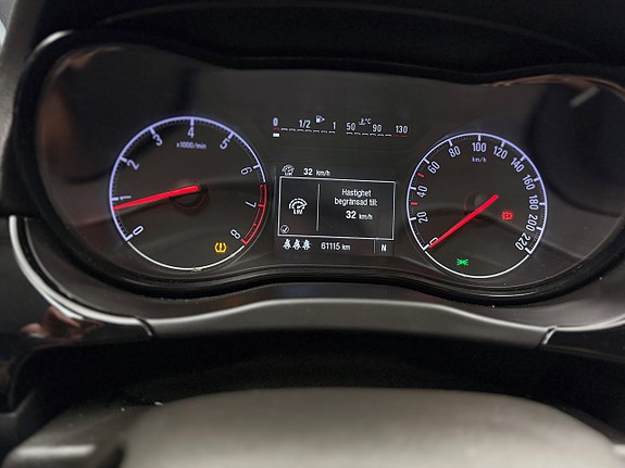 Opel Corsa 17 of 30