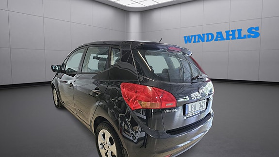 Kia Venga 4 of 5
