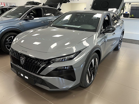 Peugeot 408 2 of 5