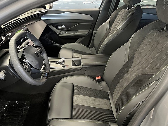 Peugeot 408 5 of 5