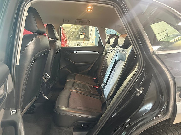 Audi Q5 8 of 17