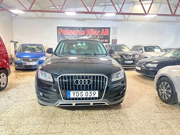 Audi Q5 2 of 5