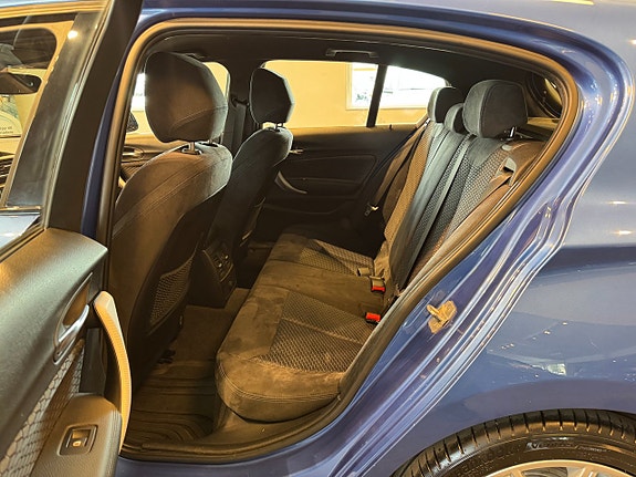 BMW 118i 19 of 24