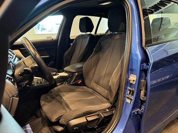 BMW 118i 10 of 24
