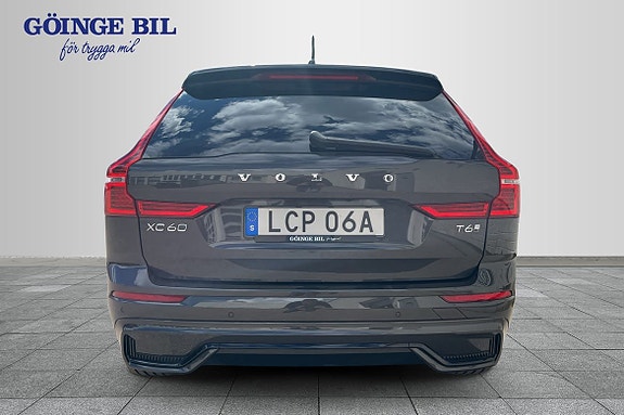 Volvo XC60 7 of 15