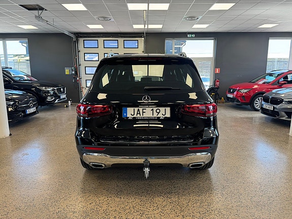 Mercedes-Benz GLB200 d 5 of 23