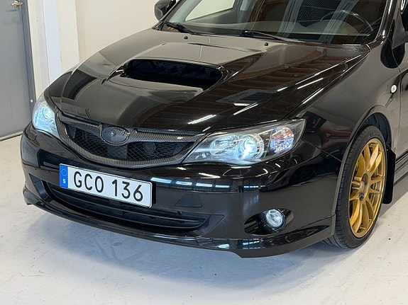 Subaru WRX 4 of 5
