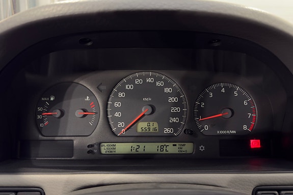 Volvo C70 12 of 17