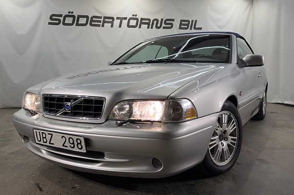 Volvo C70 2 of 17