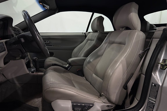 Volvo C70 10 of 17