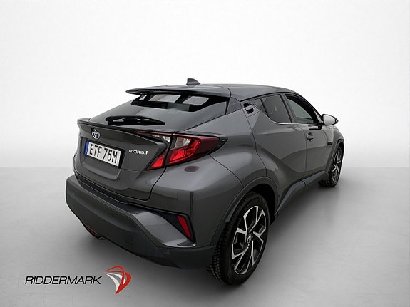 Toyota C-HR 8 of 30