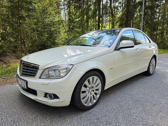 Mercedes-Benz C220
