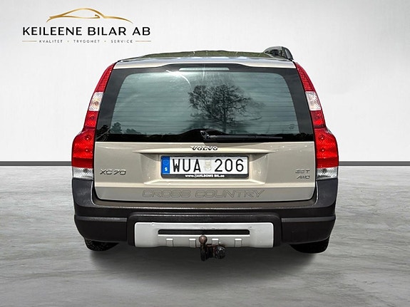 Volvo XC70 6 of 21