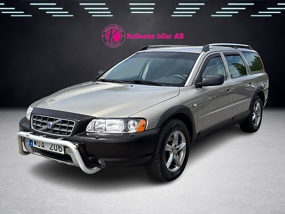 Volvo XC70 3 of 5