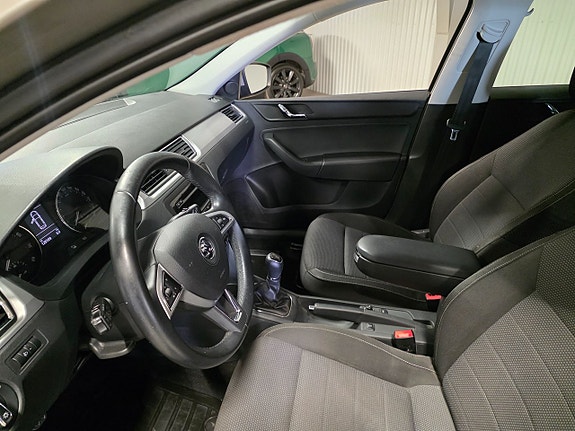 Skoda Rapid Spaceback 6 of 9