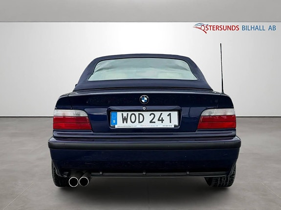 BMW 320 15 of 22