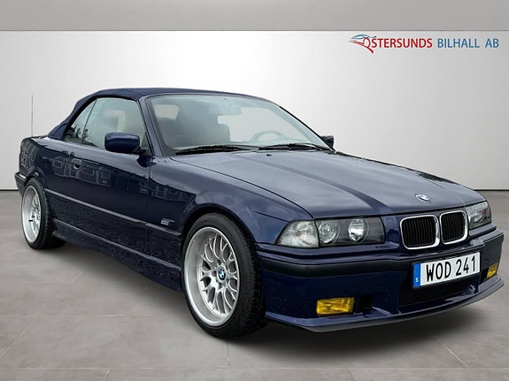 BMW 320 18 of 22