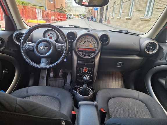 MINI Countryman Cooper D 7 of 10