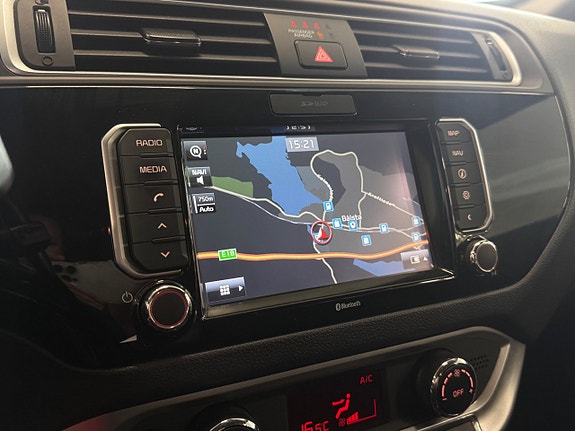 Kia Rio 10 of 13