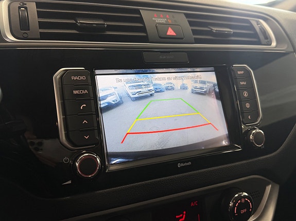 Kia Rio 9 of 13