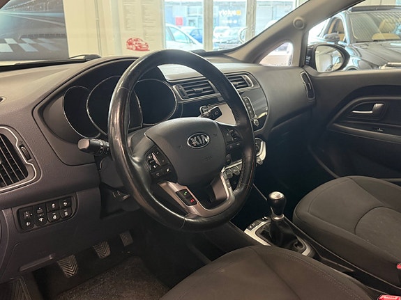 Kia Rio 6 of 13