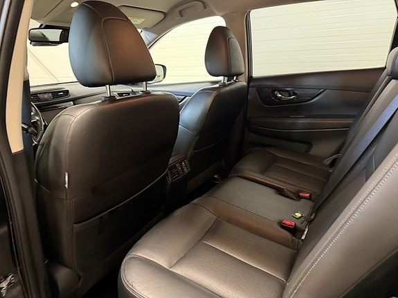 Nissan X-Trail 17 of 22