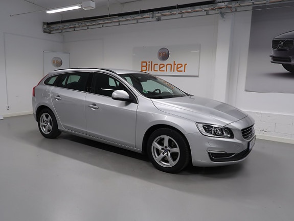 Volvo V60 4 of 5