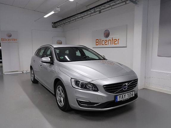 Volvo V60 3 of 5