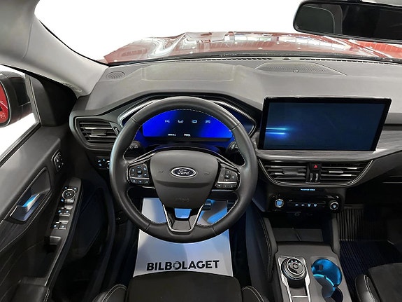 Ford Kuga 11 of 24