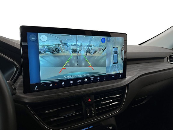 Ford Kuga 19 of 24