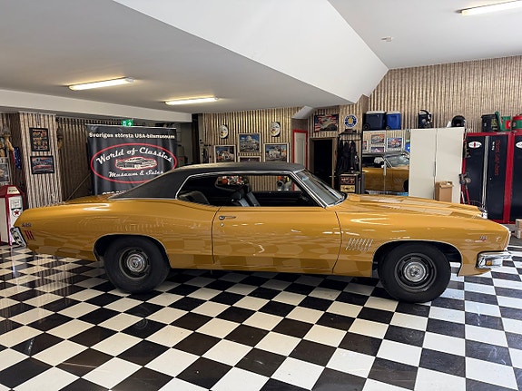 Pontiac 2+2 9 of 24