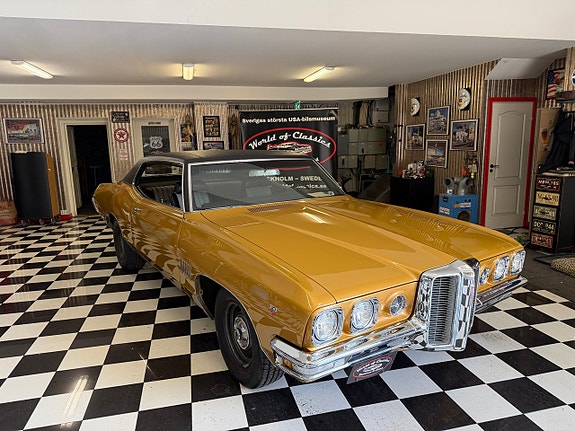 Pontiac 2+2 10 of 24
