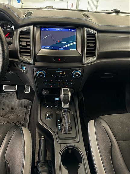 Ford Ranger Raptor 10 of 27