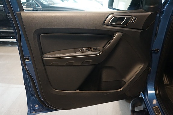 Ford Ranger Raptor 4 of 27