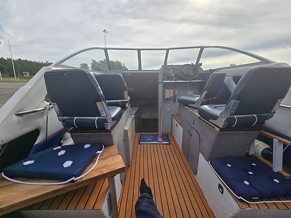 Bayliner 2252 Motorbåt 3 of 6