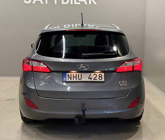 Hyundai i30 6 of 18