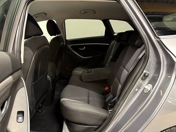 Hyundai i30 15 of 18